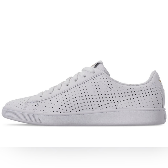 White Puma - Picture 4 of 8